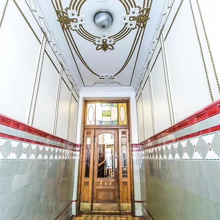 Stylish Central Apartment In Art Nouveau Building Riga Extérieur photo